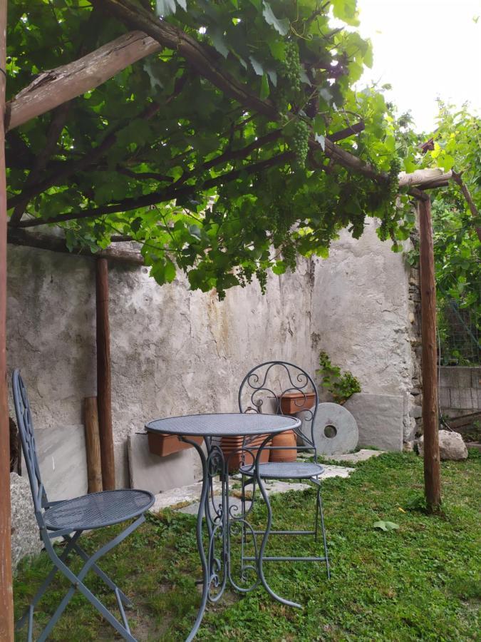 Maison Soleil - Sofia Suite Аоста Экстерьер фото